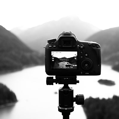 افتتاح نمایشگاه عکس گروهی در حوزه هنری استان سمنان