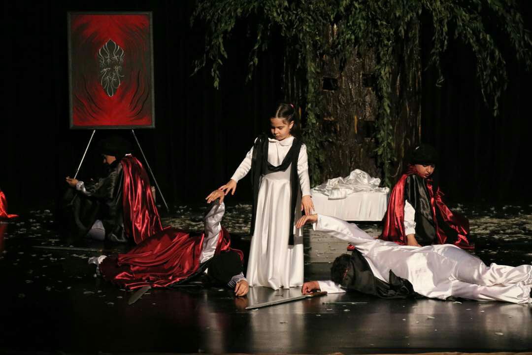 حمایت های حوزه هنری نمایش «مرا به نام خودم بخوان» را به اجرا رساند