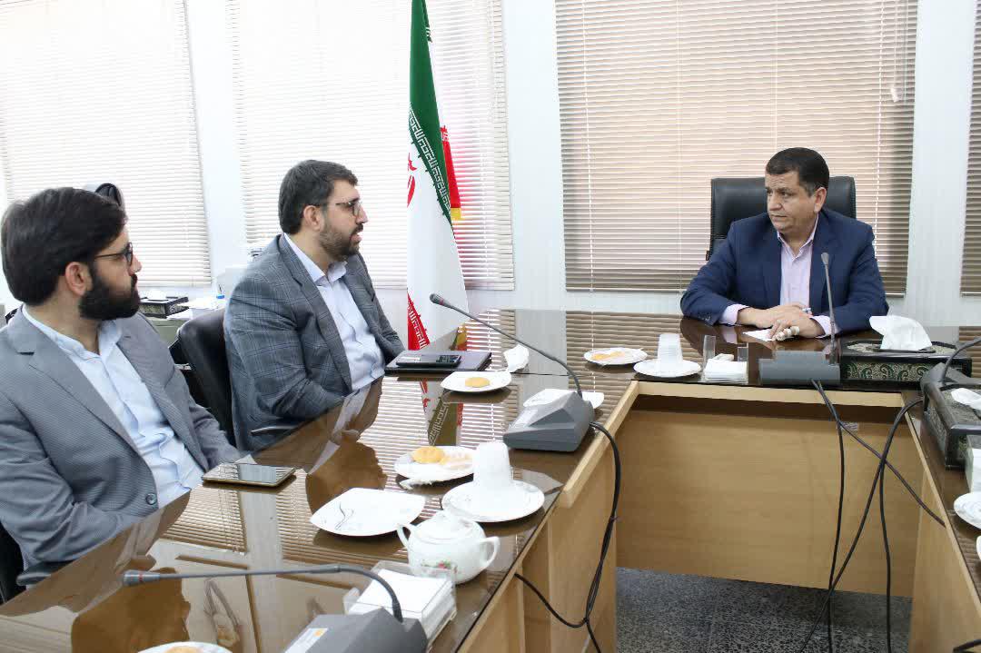 لزوم حمایت از توسعه فعالیت‌های حوزه هنری در استان یزد