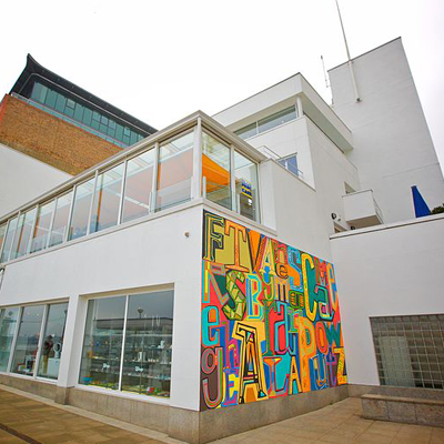 معماری، مُد، گرافیک و هنر دیجیتال در موزه طراحی کنزینگتون