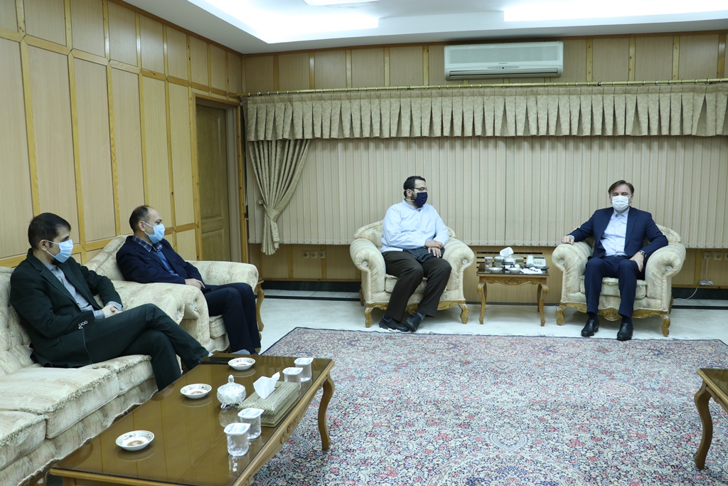 دیدار رئیس حوزه هنری انقلاب اسلامی با  استاندار گیلان در جریان سفر دو روزه به  گیلان