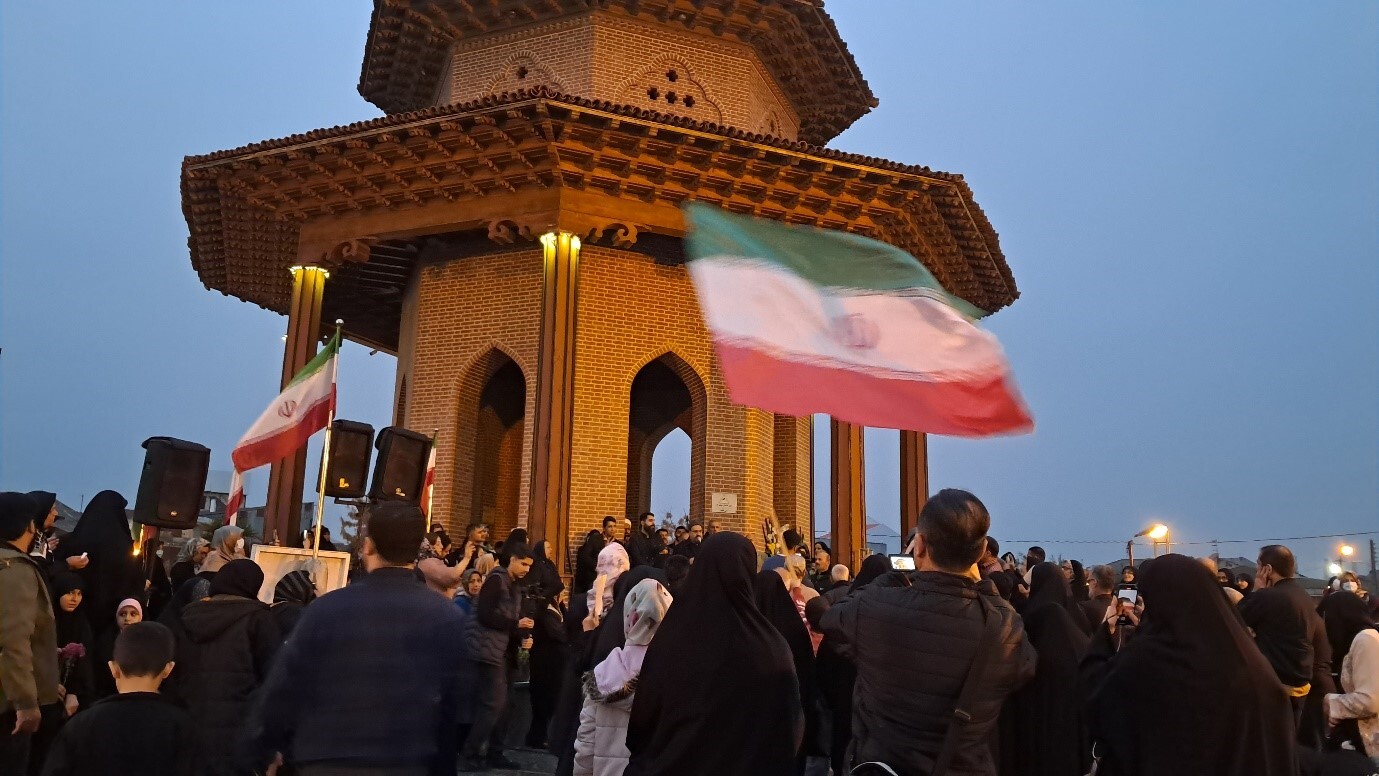 : الگوی انقلابِ پیر خمینی